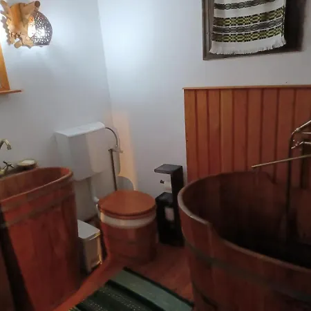 Pensiunea Agroturistica Casa Jucan * Poieni